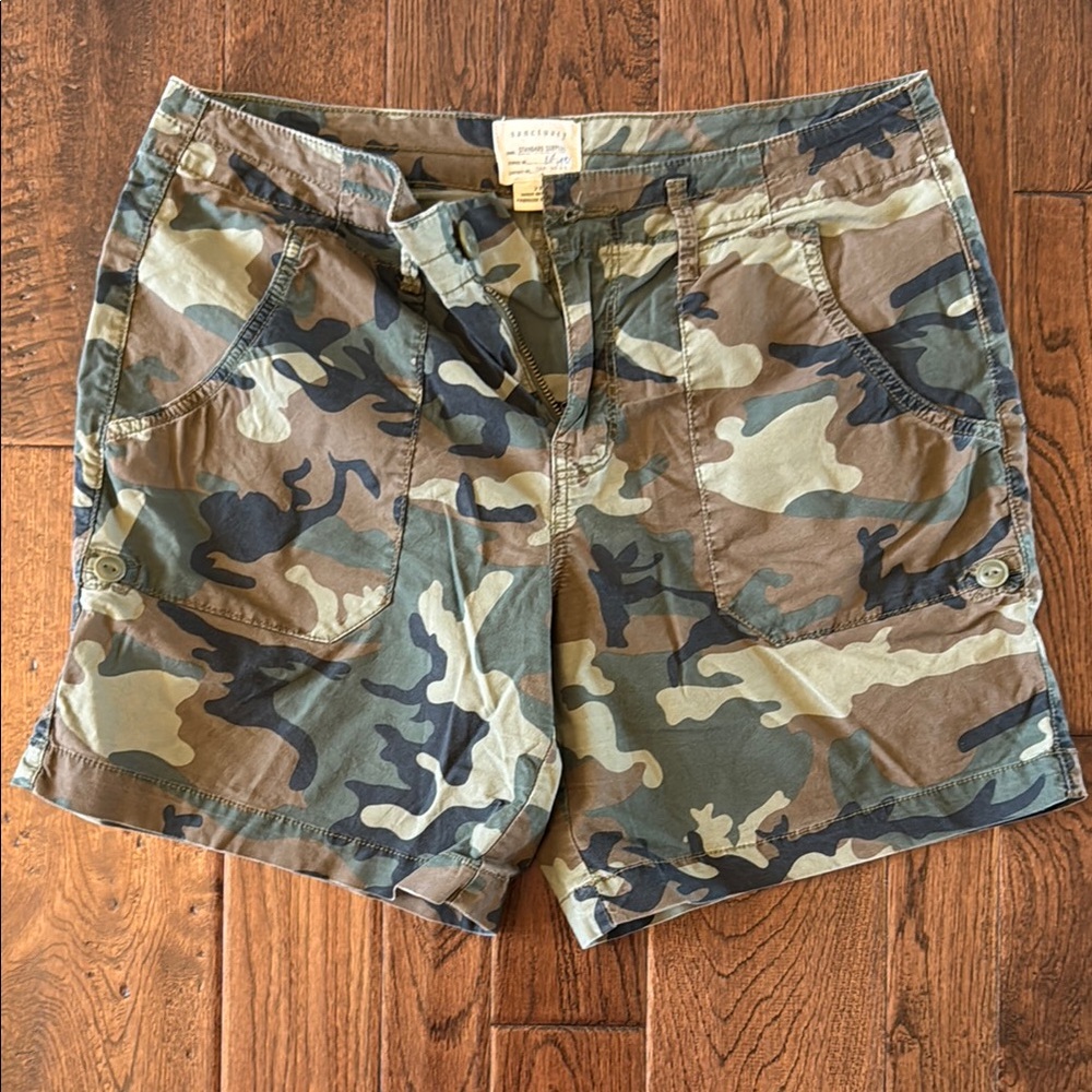 Sanctuary Green and Brown Cargo Shorts